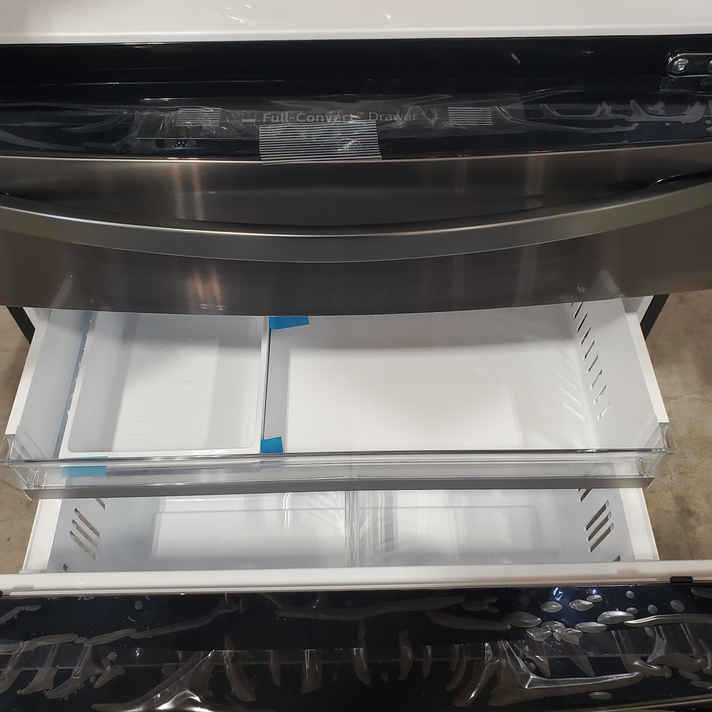 LG 23 cu. ft. Smart InstaView™ Door-in-Door® Counter-Depth Refrigerator with Craft Ice™ 3SD927 - LRMVC2306D - Open Box