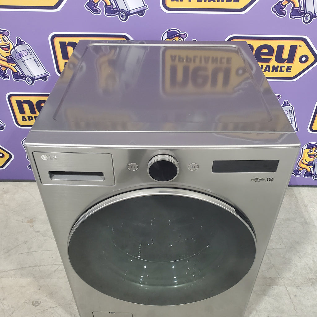 Pictures of LG Ultra Large Capacity 4.5 Cu. Ft. Capacity Front Load Washer with TurboWash 360 WM5500HVA and LG Smart Mega Capacity 7.8 Cu. Ft. Front Load Dryer with Dual Inverter Heat Pump Technology DLHC5502V - Scratch and Dent (Minor) - Neu Appliance Outlet - Discount Appliance Outlet in Austin, Tx