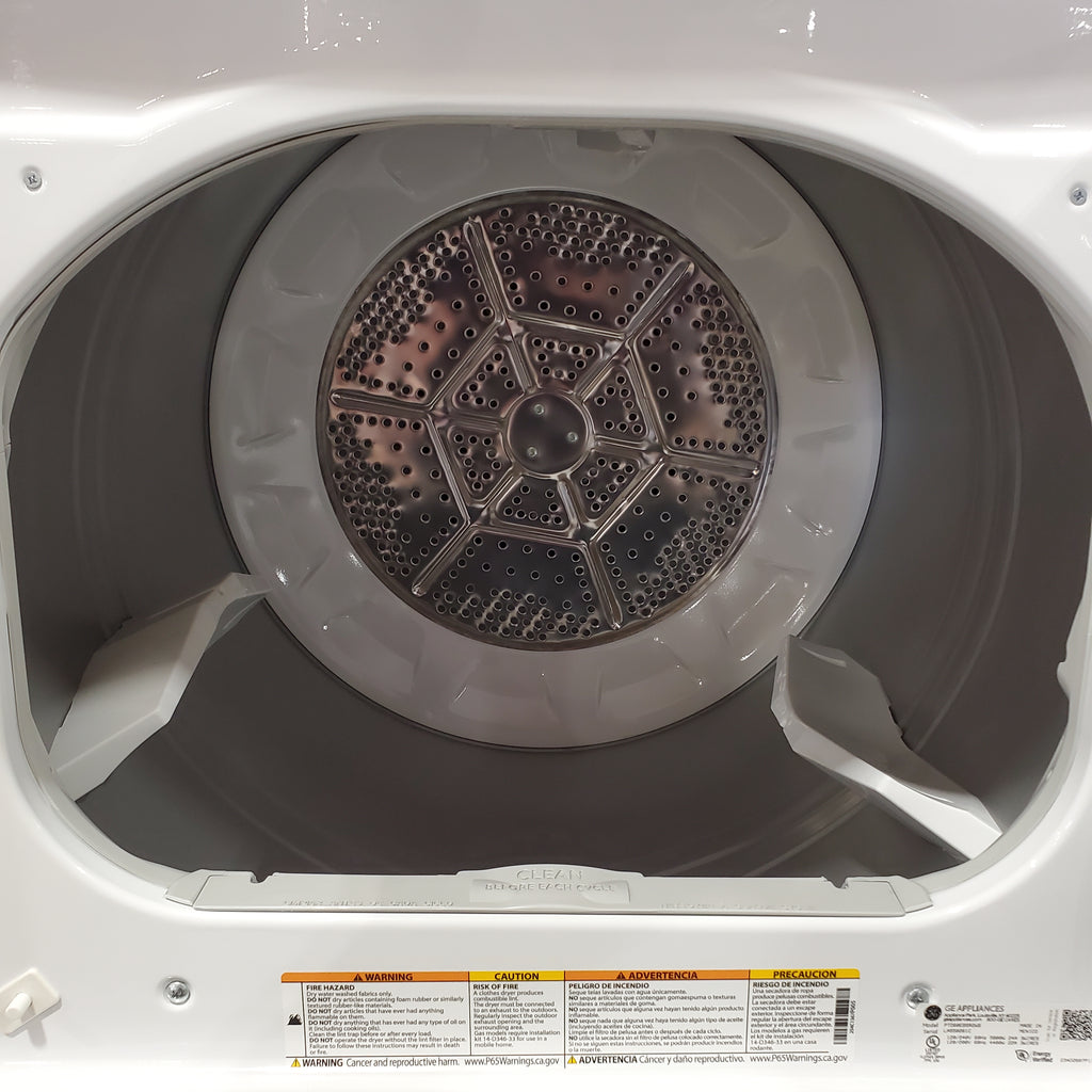 Pictures of GE Profile™ ENERGY STAR® 5.0 cu. ft. Capacity Washer with Smarter Wash Technology PTW600BSRWS - New in Box and GE Profile™ ENERGY STAR® 7.4 cu. ft. Capacity Electric Dryer with Sanitize Cycle 16229 - PTD60EBSRWS - Scratch & Dent (Moderate) - Neu Appliance Outlet - Discount Appliance Outlet in Austin, Tx