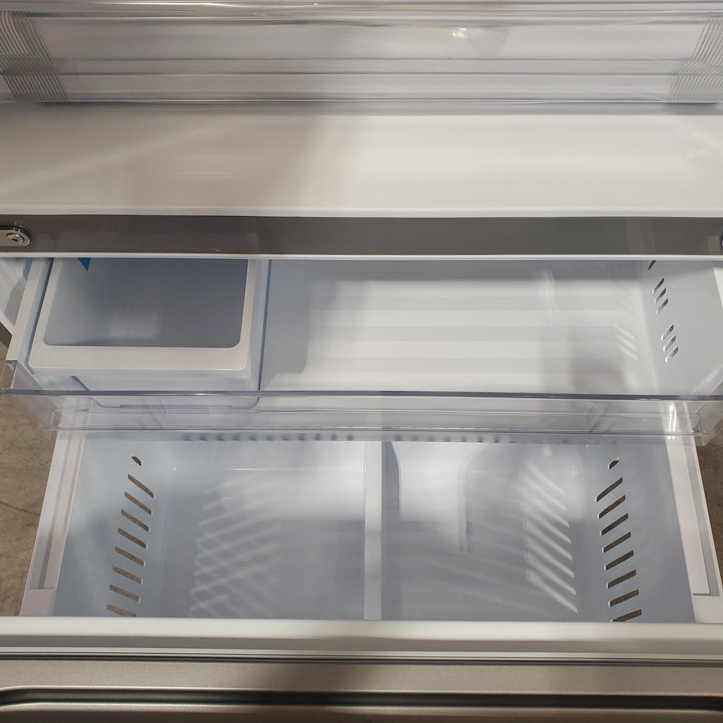LG 25 cu. ft. Counter-Depth MAX™ with Zero Clearance™ 3-Door French Door Refrigerator with Thin Door Design 3SD923 - LF25Z6211S - Scratch & Dent (Minor)