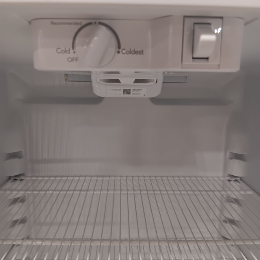Frigidaire 30" Wide Garage Ready Top Freezer 18 Cu. Ft. Refrigerator with EvenTemp Cooling System and Spacious Interior Storage in White 22137SD395 - FFTR1814WW - Scratch & Dent (Minor)