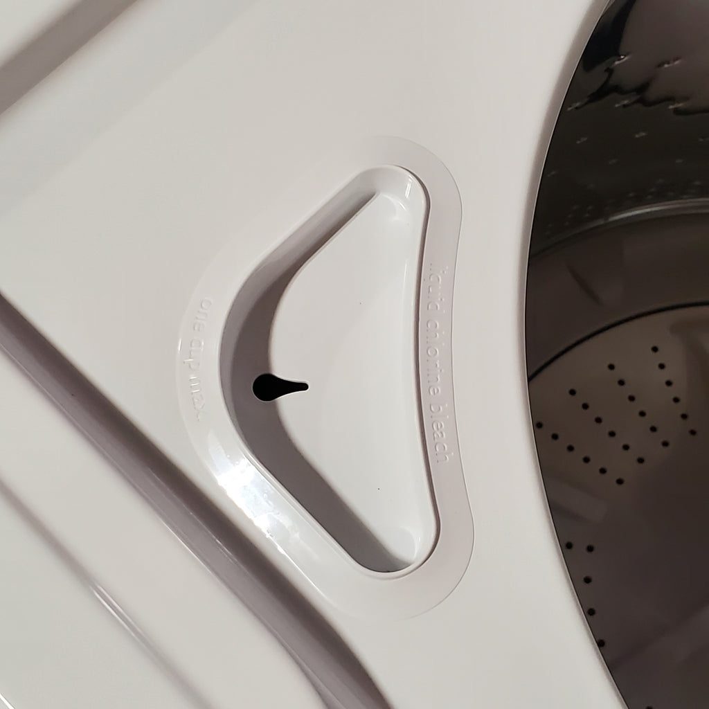 Pictures of Maytag Top Load 3.8 cu. ft. Washer with Deep Fill and Quick Wash Cycle 3SD728 - MVW4005SW - Open Box - Neu Appliance Outlet - Discount Appliance Outlet in Austin, Tx