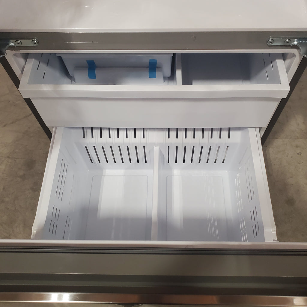 Pictures of Samsung 25 cu. ft. 33" Wide Standard Depth 3-Door French Door Smart Refrigerator in Stainless Steel with Beverage Center and Dual Ice 4SD416 - RF25C5551SR - Scratch & Dent (Minor) - Neu Appliance Outlet - Discount Appliance Outlet in Austin, Tx