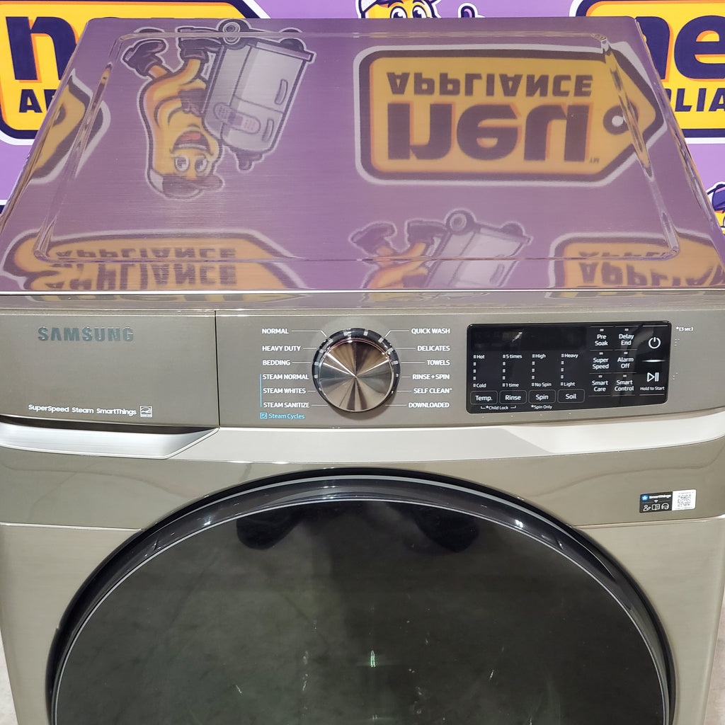 Samsung 4.5 cu. ft. Large Capacity Smart Front Load Washer with Super Speed Wash in Platinum 5SD188 - WF45B6300AP - Scratch & Dent (Minor)