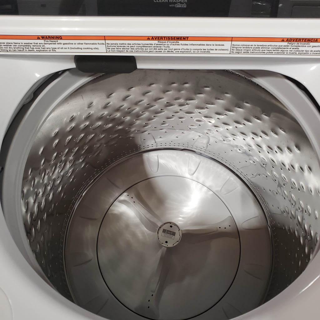 Pictures of Whirlpool Top Load 4.7 Cu. Ft. Washer in White with 2-in-1 Removable Agitator WTW5057LW - Scratch & Dent - Minor and Whirlpool 7.0 Cu. Ft. Long Vent Electric Moisture Sensing Dryer WED500CMW - Open Box - Neu Appliance Outlet - Discount Appliance Outlet in Austin, Tx