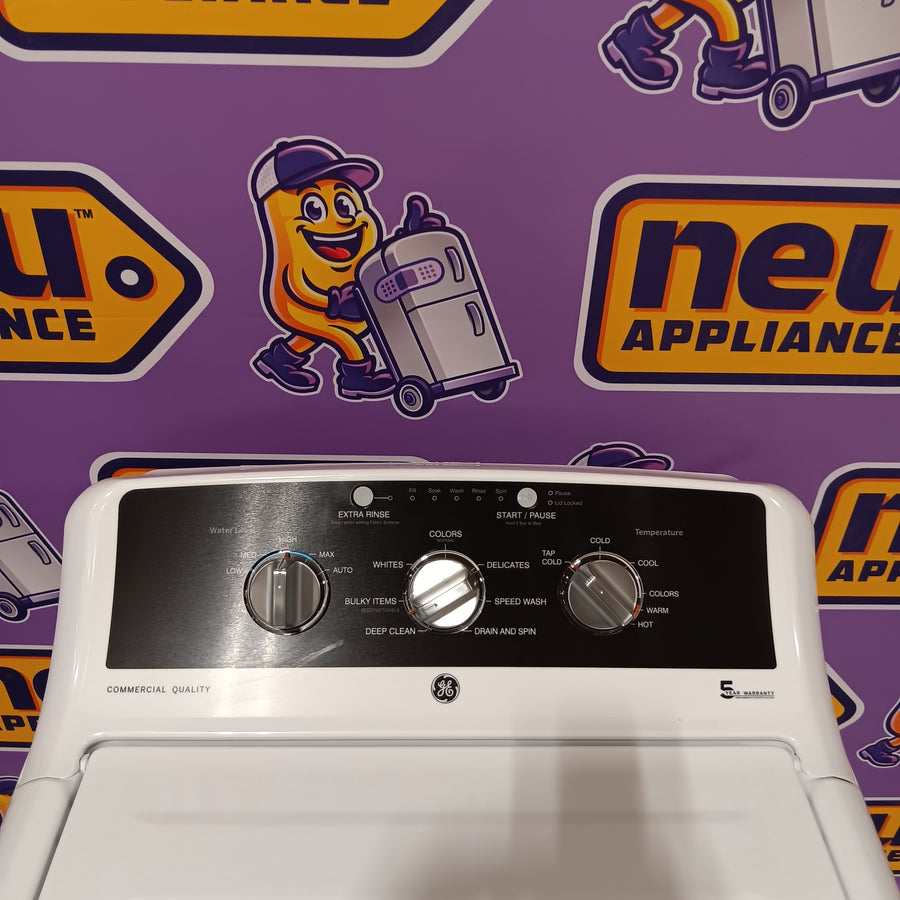 GE Commercial Quality 4.3 cu. ft. Capacity Washer with Stainless Steel Basket with Deep Clean GE9869 - GTW525ACWWB - New in Box