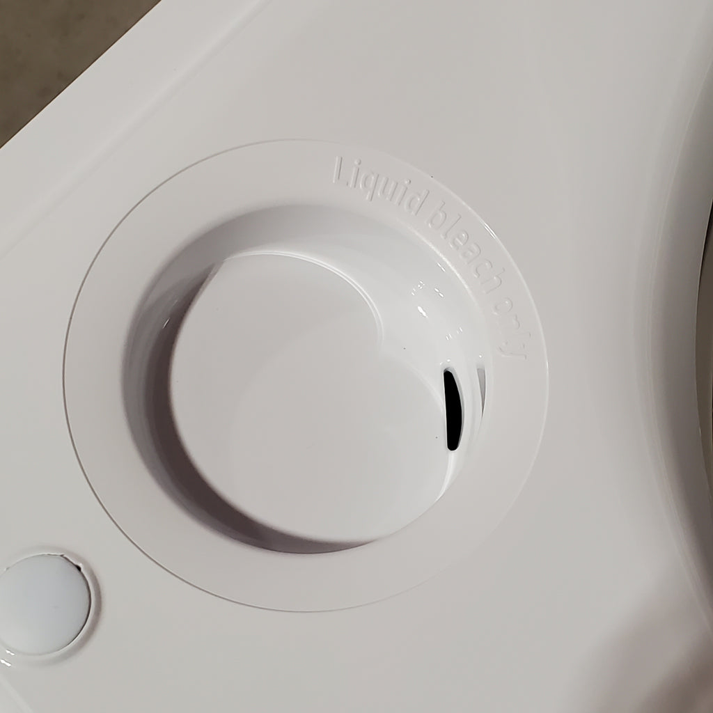 Samsung 5.2 cu. ft. Large Capacity Smart Top Load Washer with Super Speed Wash in White 3SD724 - WA52DG5500AW - Scratch & Dent (Minor)