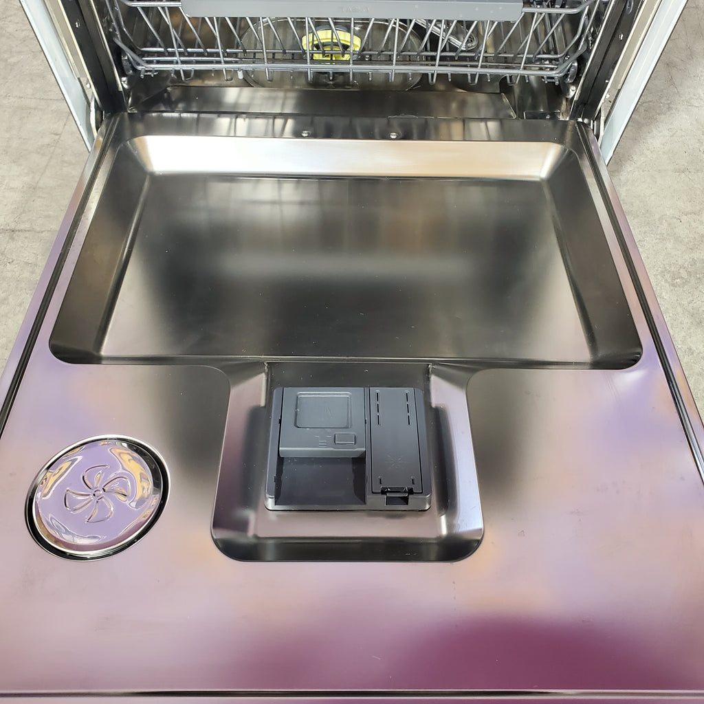 Pictures of Asko Dishwasher with Three-Level Flexi Racks™ System 11111NEW67 - DBI364I - Scratch & Dent (Minor) - Neu Appliance Outlet - Discount Appliance Outlet in Austin, Tx