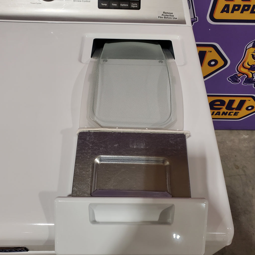 Pictures of Maytag Top Load 4.8 cu ft Washer with Deep Fill and Slow-Close Glass Lid MVW6200KW - Scratch & Dent (Minor) and Maytag 7.0 cu ft Electric Dryer with Moisture Sensing and Quick Dry Cycle 16159 - MED6200KW - Scratch & Dent (Minor) - Neu Appliance Outlet - Discount Appliance Outlet in Austin, Tx
