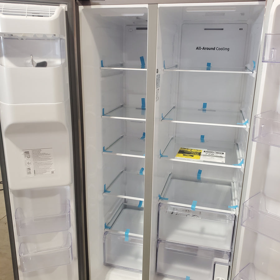 Samsung 27.4-cu ft Side-by-Side Refrigerator with Ice Maker in Fingerprint Resistant Stainless Steel 22131SD106 - RS27T5200SR - Scratch & Dent (Minor)