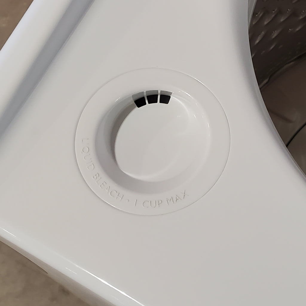 Pictures of Whirlpool 4.6 Cu. Ft. Top Load Impeller Washer in White with Built-in Faucet WTW5010LW - Scratch & Dent (Minor) - Neu Appliance Outlet - Discount Appliance Outlet in Austin, Tx