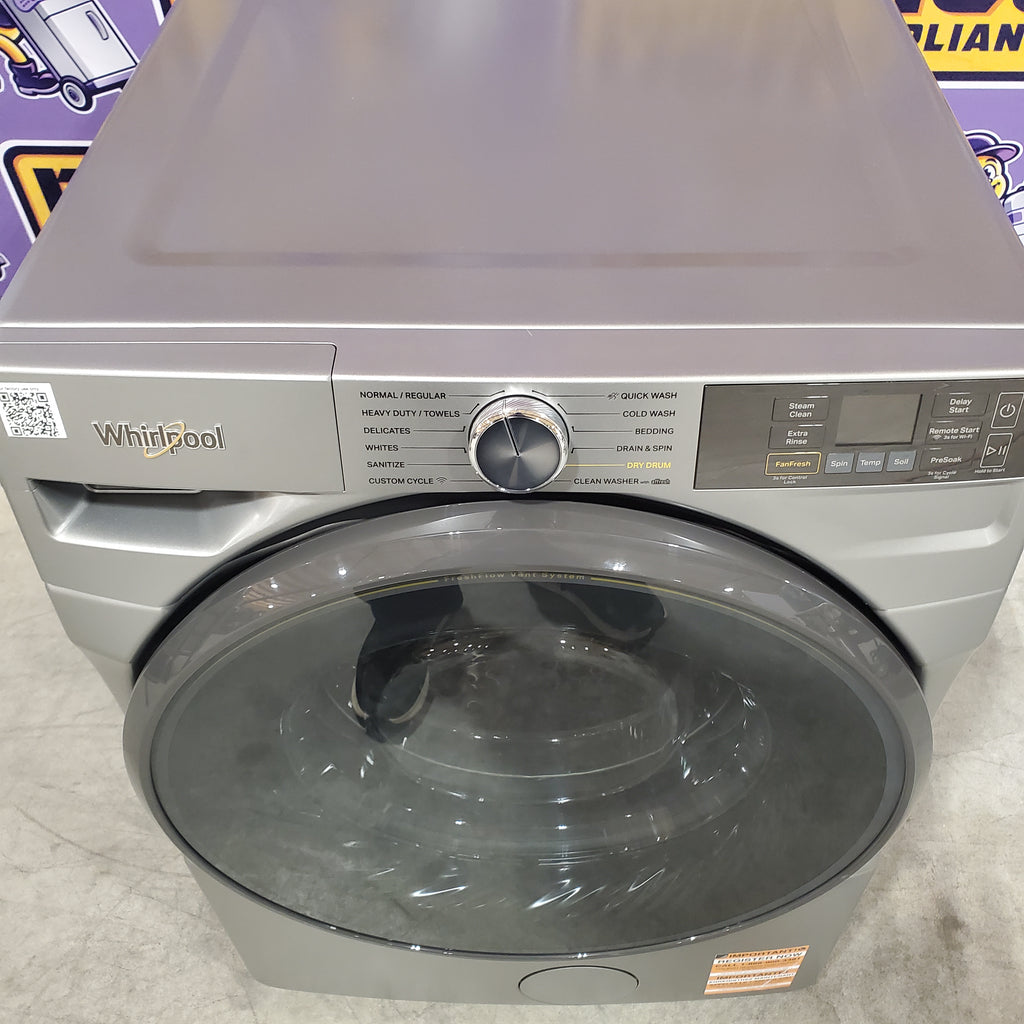 Whirlpool Radiant Silver 4.5 cu. ft. Smart Front Load ENERGY STAR® Washer with FreshFlow™ Vent System 5SD173 - WFW5720RR - Scratch & Dent (Minor)