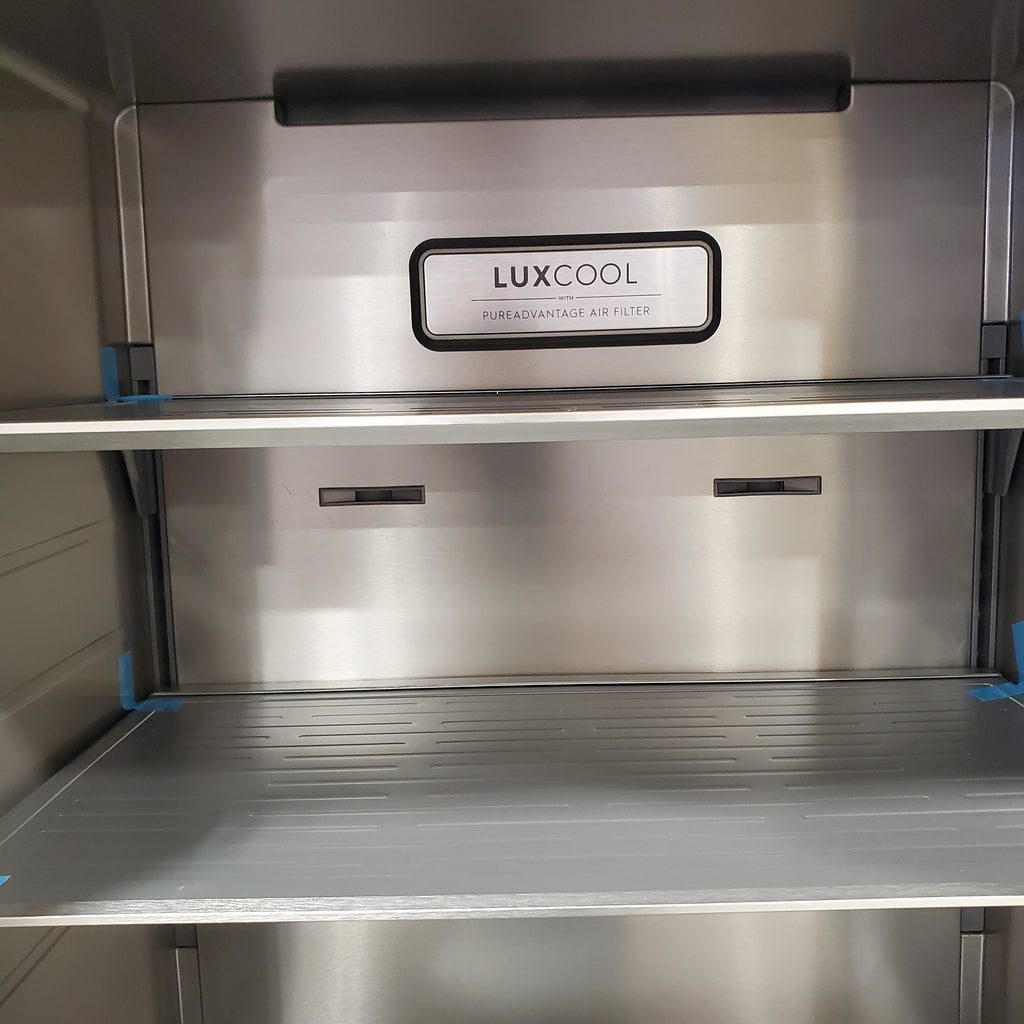 Pictures of Electrolux 19 Cu. Ft. Single-Door Refrigerator EI33AR80WS - Open Box and Electrolux 19 Cu. Ft. Single-Door Freezer EI33AF80WS - Open Box - Neu Appliance Outlet - Discount Appliance Outlet in Austin, Tx