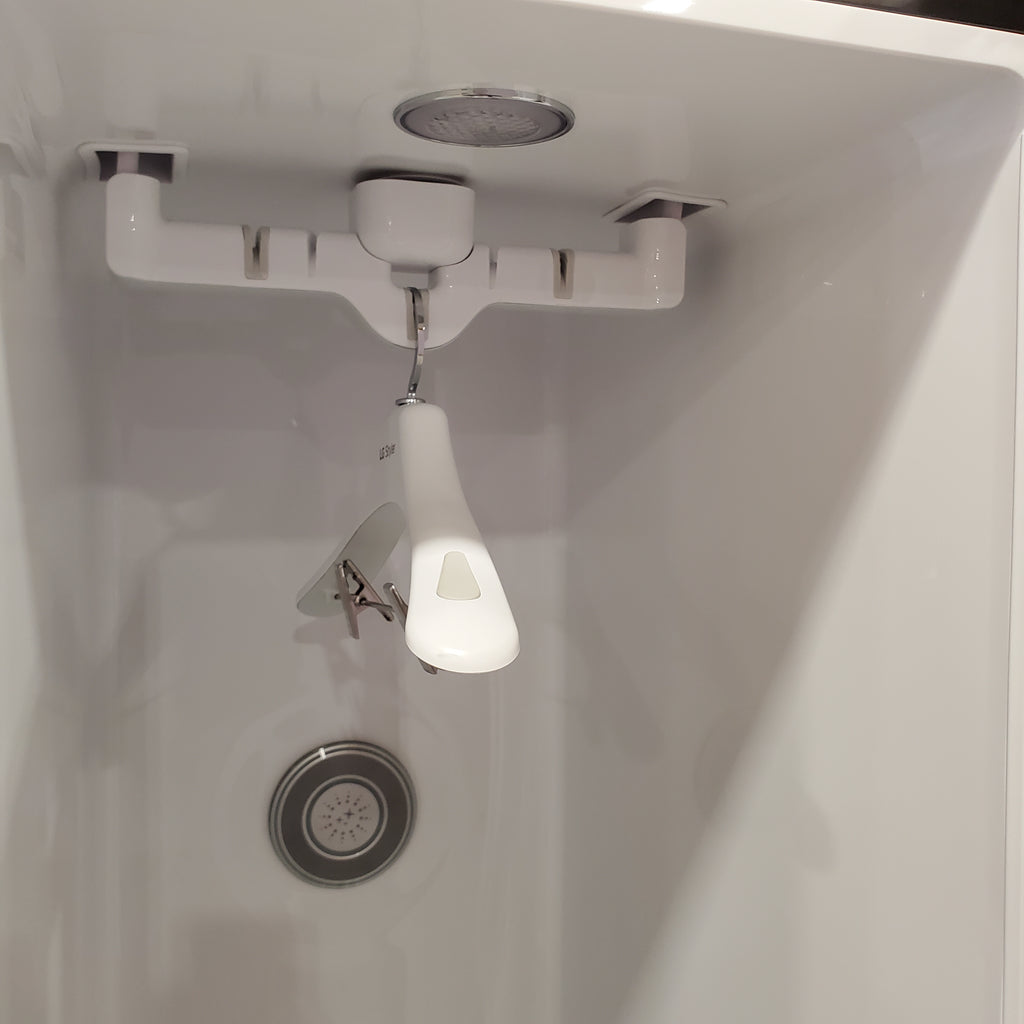 Pictures of Styler SMART Steam Closet in Mirrored Finish with TrueSteam Technology and Moving Hangers 25137SD694 - S3MFBN - Scratch & Dent (Minor) - Neu Appliance Outlet - Discount Appliance Outlet in Austin, Tx