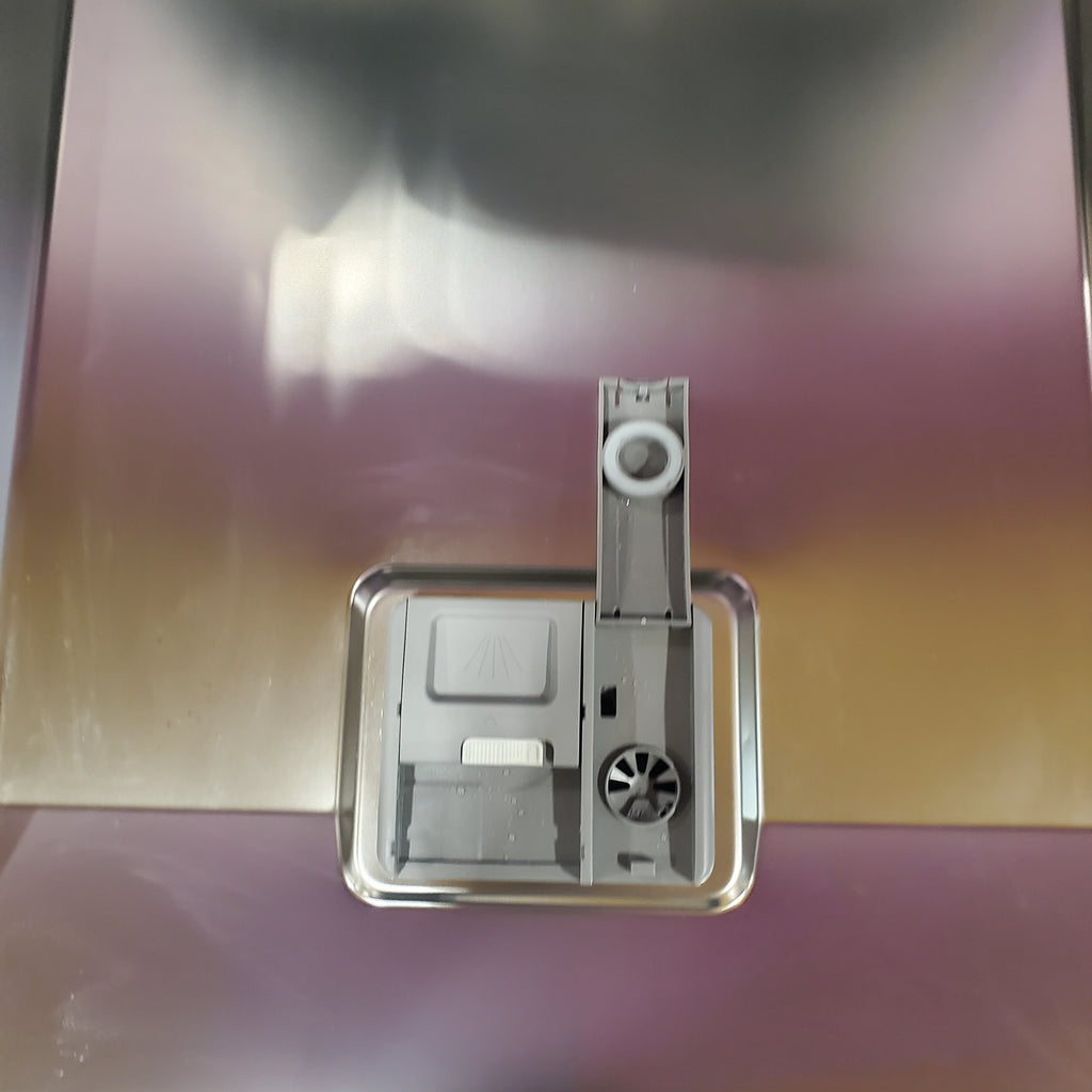 Pictures of Frigidaire 24" Hybrid Tub Dishwasher in Stainless Steel 3SD505 - FDHP4336AS - Scratch & Dent (Minor) - Neu Appliance Outlet - Discount Appliance Outlet in Austin, Tx