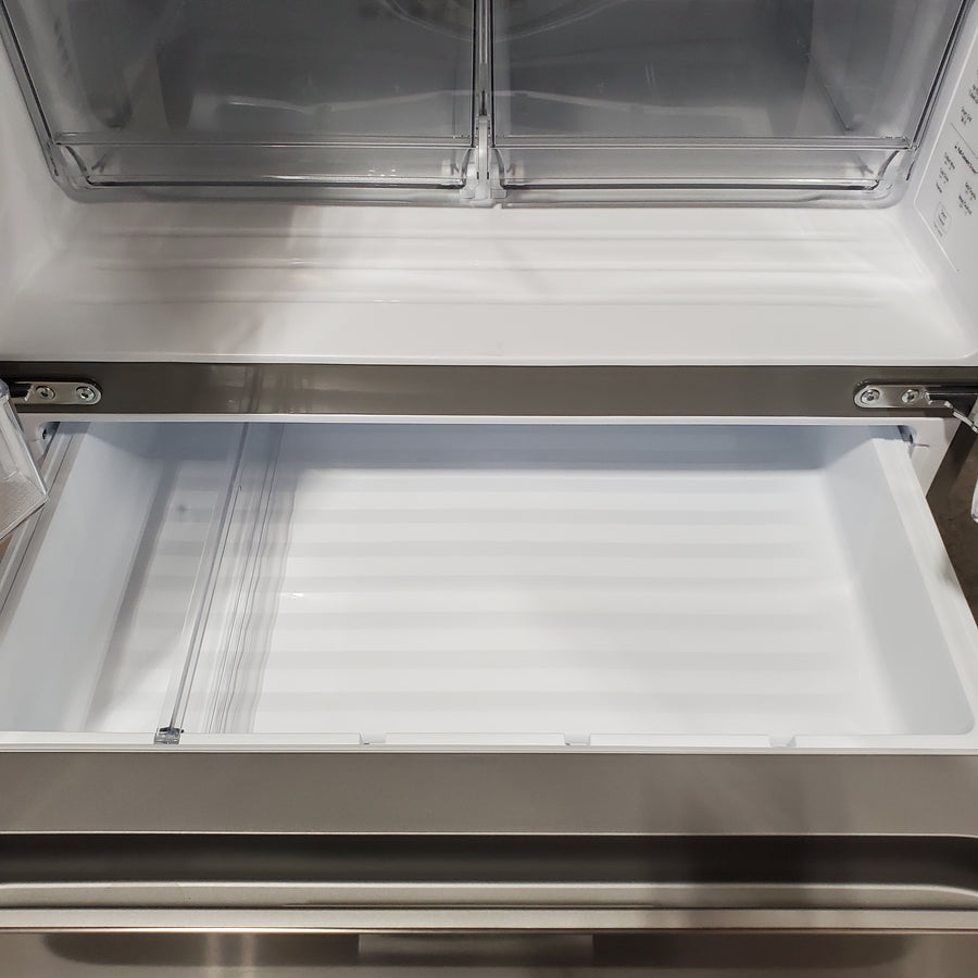 LG 29 cu. ft. Smart Standard-Depth MAX™ 4-Door French Door Refrigerator with Full-Convert Drawer™ in Print Proof Stainless Steel 22134SD232 - LF29H8330S - Scratch & Dent (Moderate)