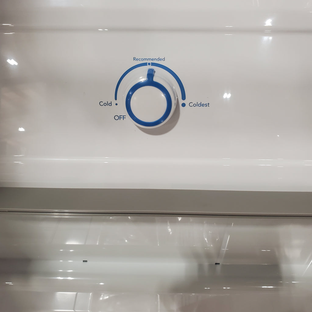 Pictures of Frigidaire 20 Cu. Ft. Garage Ready Upright Freezer in Carbon 3SD432 - FRUF2020AN - Scratch & Dent (Minor) - Neu Appliance Outlet - Discount Appliance Outlet in Austin, Tx