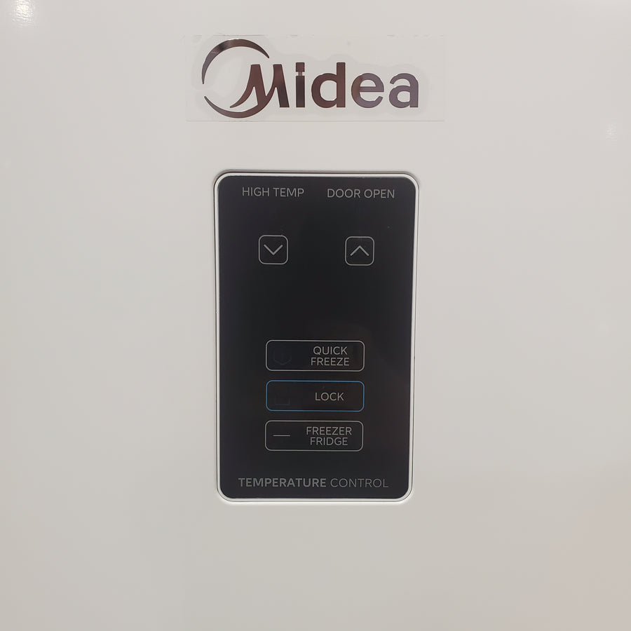 Midea 17 cu. ft. Convertible Upright Freezer in White 22133SD204 - MRU17F5AWW - Scratch & Dent (Minor)