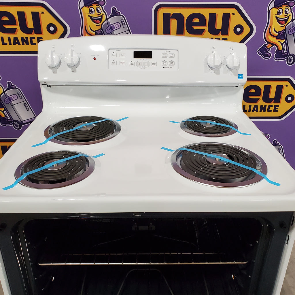 Pictures of GE 5.0 cu. ft. Freestanding 4 Heating Element Electric Range with Dual Element Baking in White 25CR195 - JB256DMWW - Scratch & Dent - Minor - Neu Appliance Outlet - Discount Appliance Outlet in Austin, Tx