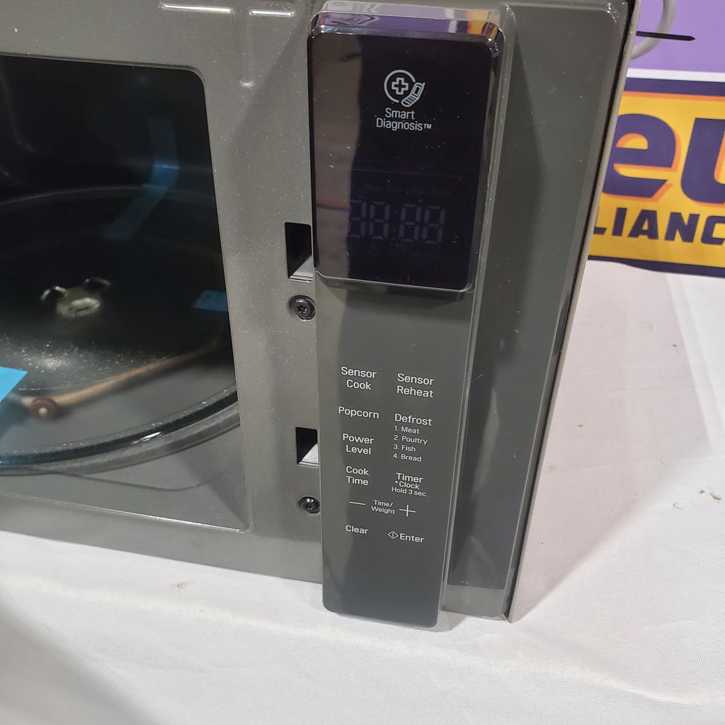 Pictures of LG 1.5 cu. ft. NeoChef™ Countertop Microwave with Smart Inverter and EasyClean® 17SD223 - LMC1575ST - Open Box - Neu Appliance Outlet - Discount Appliance Outlet in Austin, Tx