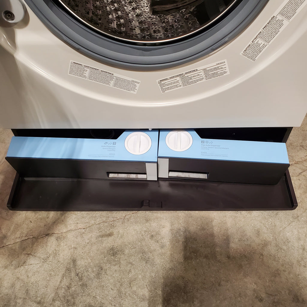 Samsung Bespoke 5.3-cu ft Capacity Ivory Vented All-In-One ENERGY STAR Certified Washer Dryer Combo 3SD727 - WD90F53AVY - Scratch & Dent (Minor)