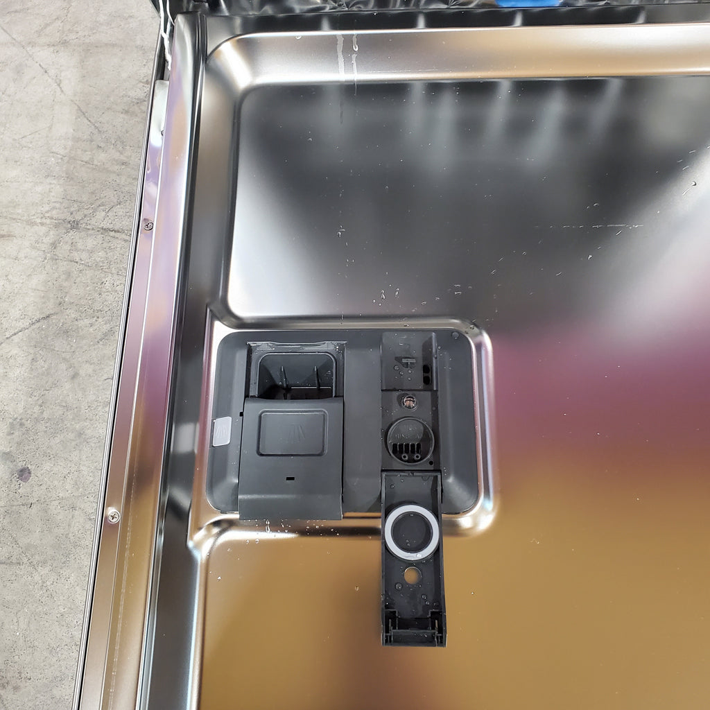 Pictures of Frigidaire Stainless Steel Tub Dishwasher with Third Rack 20SD055 - FDSH4501AS - Scratch & Dent (Moderate) - Neu Appliance Outlet - Discount Appliance Outlet in Austin, Tx