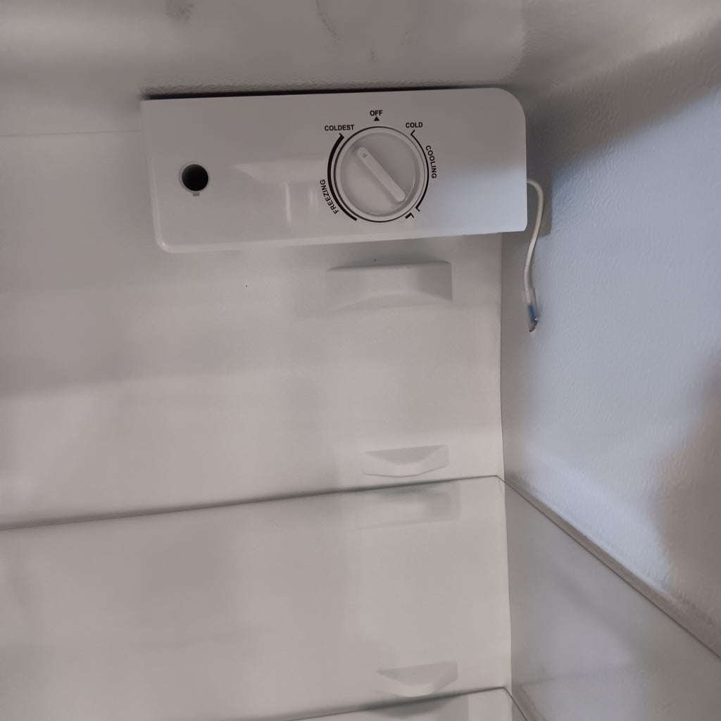 Pictures of Vissani 7.1 cu. ft. Manual Defrost Convertible Upright Freezer in Stainless Steel Look 251311SD930 - MDUFC7SS4 - Scratch & Dent (Moderate) - Neu Appliance Outlet - Discount Appliance Outlet in Austin, Tx