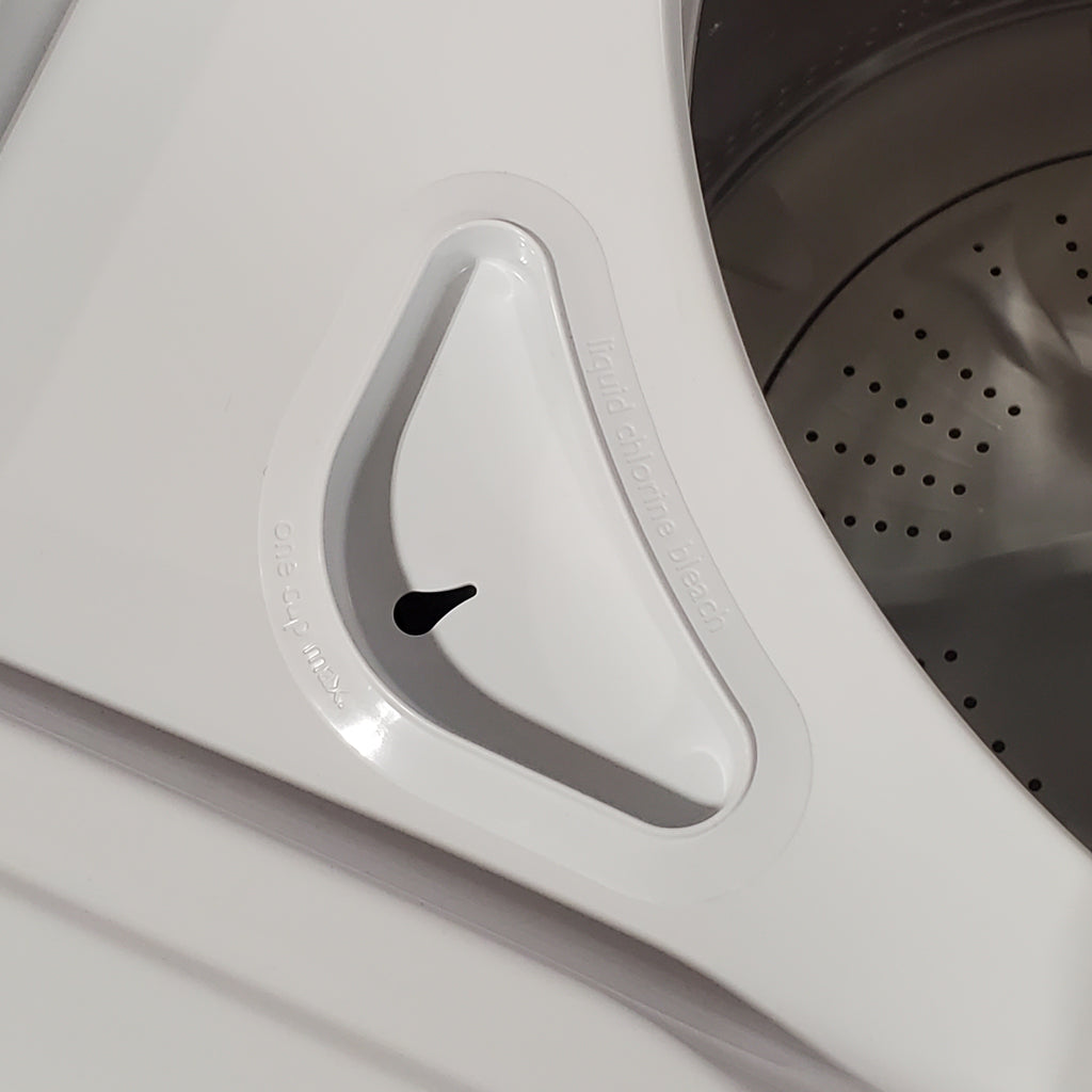 Whirlpool 3.8 cu. ft. White Top Load Washing Machine with Soaking Cycles WTW4855HW - Scratch & Dent (Minor)