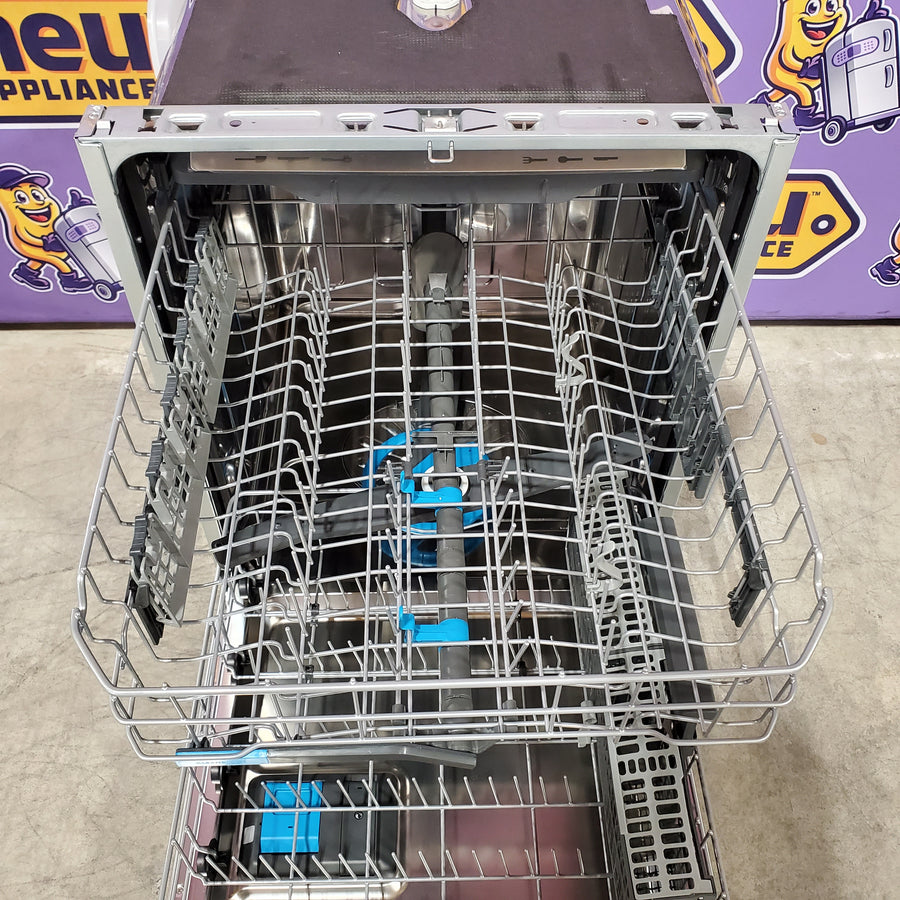 Frigidaire Gallery 24 in. Smudge-Proof Stainless Steel ENERGY STAR Top Control Built In Dishwasher with Third Rack 22133SD171 - GDSH4715AF - Scratch & Dent (Minor)