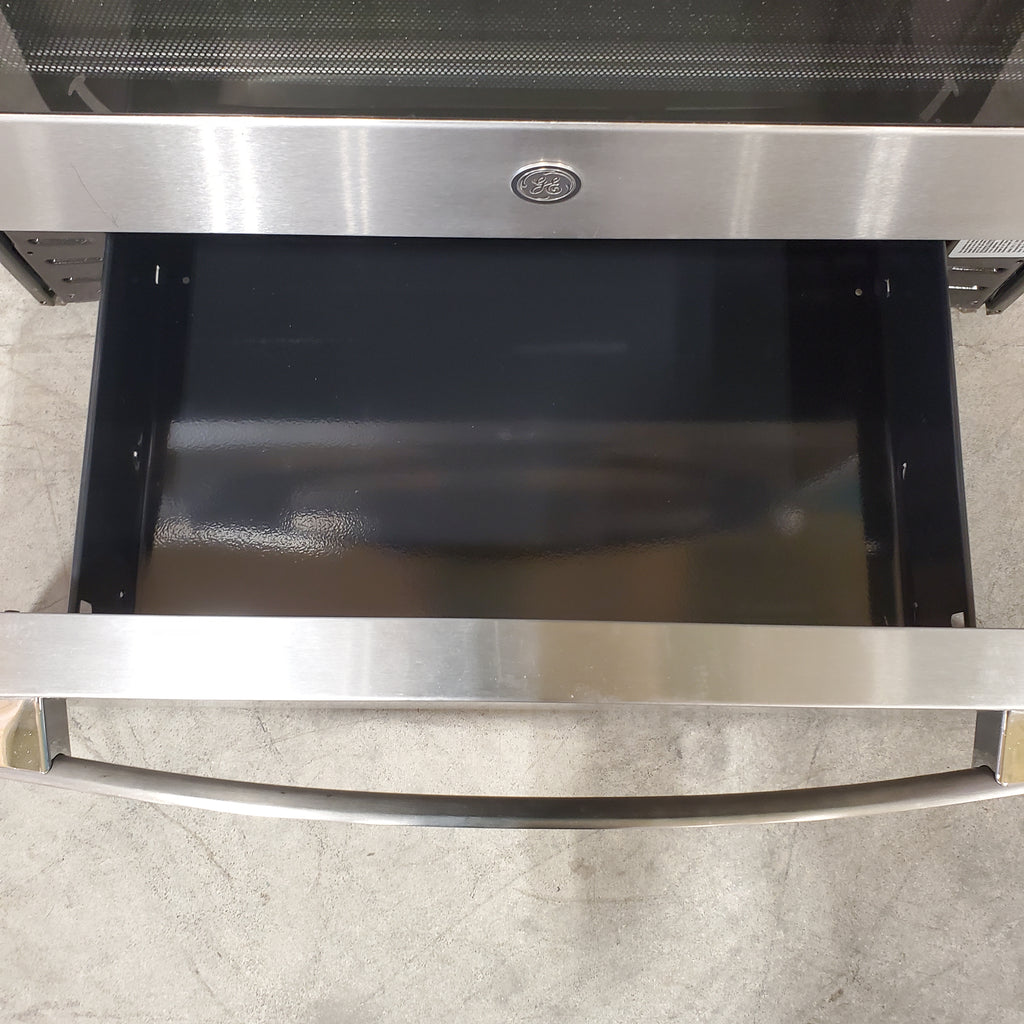 Pictures of GE® 30" Slide-In Front-Control Convection Gas Range with Built-in WiFi, Edge-to-Edge Cooktop, and No Preheat Air Fry JGS760SPSS - Scratch & Dent (Minor) - Neu Appliance Outlet - Discount Appliance Outlet in Austin, Tx
