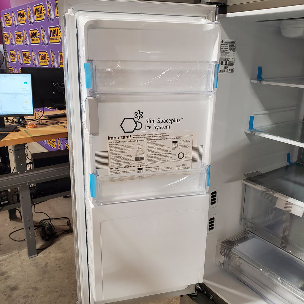 LG Counter-Depth MAX™ with Zero Clearance™ 3-Door French Door Refrigerator with Thin Door Design 3SD687 - LF24Z6530S - Scratch & Dent (Minor)