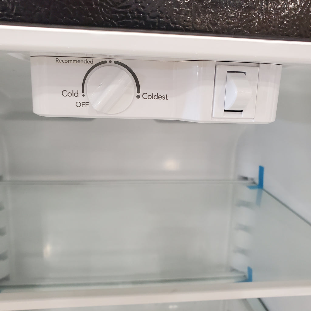 Pictures of Frigidaire Black 20 Cu. Ft. Garage Ready Top Freezer Refrigerator FFTR2045VB - Scratch & Dent - Minor - Neu Appliance Outlet - Discount Appliance Outlet in Austin, Tx