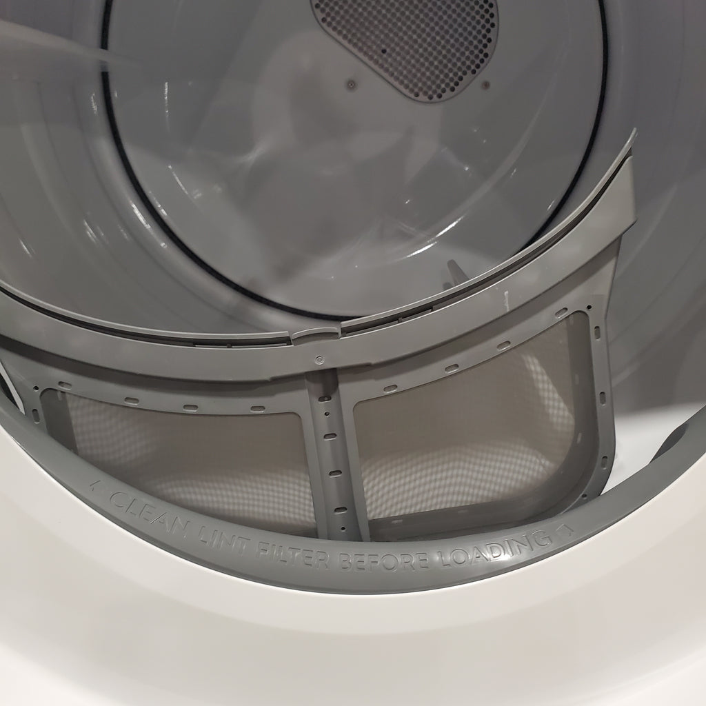 Pictures of Electrolux 300 Series Laundry Tower Single Unit Washer & Electric Dryer with LuxCare® Wash System in White ELTE7300AW - Scratch & Dent (Minor) - Neu Appliance Outlet - Discount Appliance Outlet in Austin, Tx