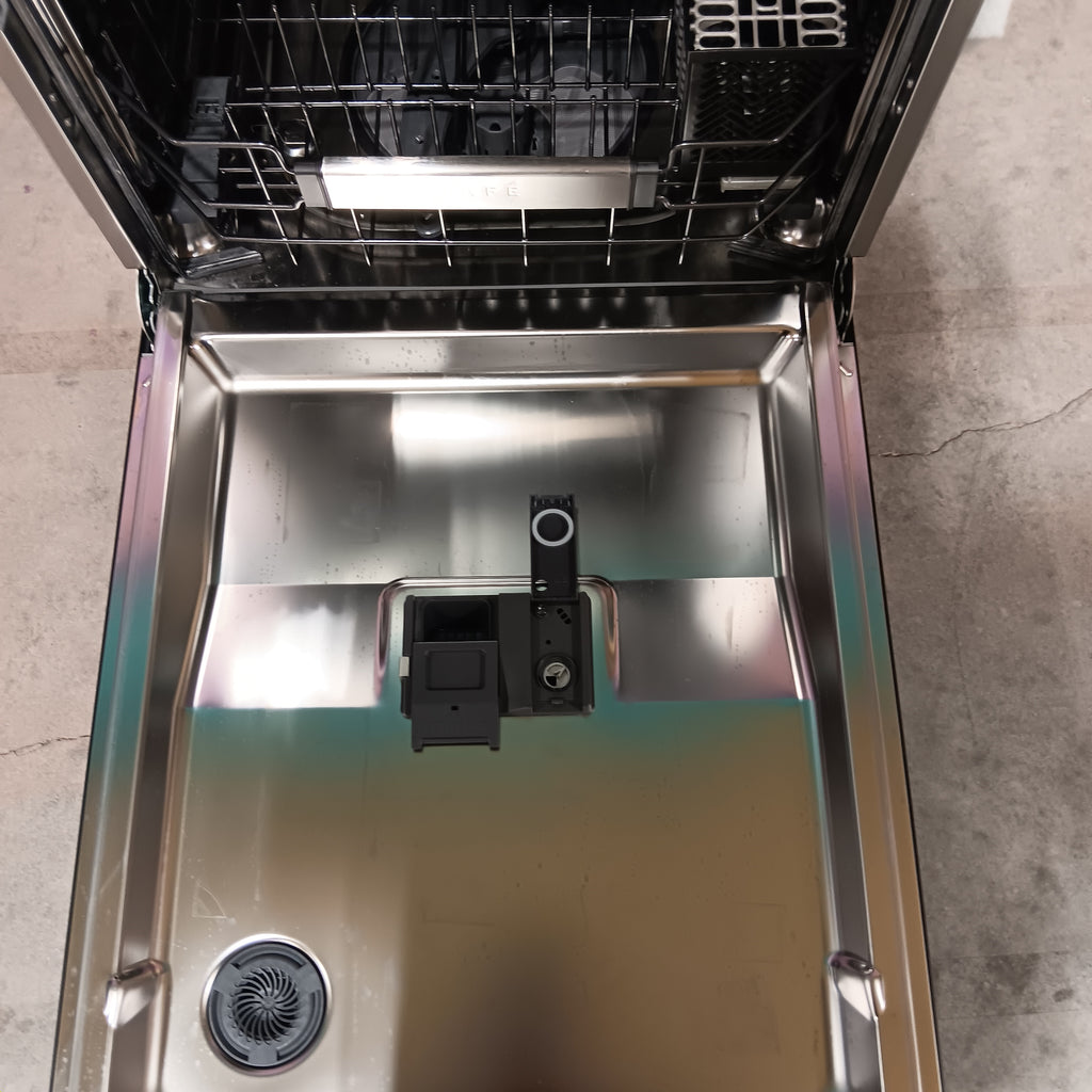 Pictures of Cafe 24-in Top Control Built-in Dishwasher With Third Rack ENERGY STAR, 44-Decibel Very Quiet Sound Level CDT858P3VD1 - New in Box - Neu Appliance Outlet - Discount Appliance Outlet in Austin, Tx