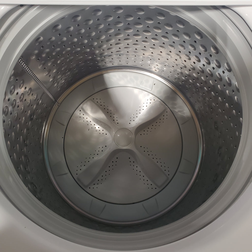 Pictures of Neu Select Silver Impeller Washer GE® ENERGY STAR® 4.4 cu. ft. stainless steel capacity washer - Certified Refurbished - Neu Appliance Outlet - Discount Appliance Outlet in Austin, Tx