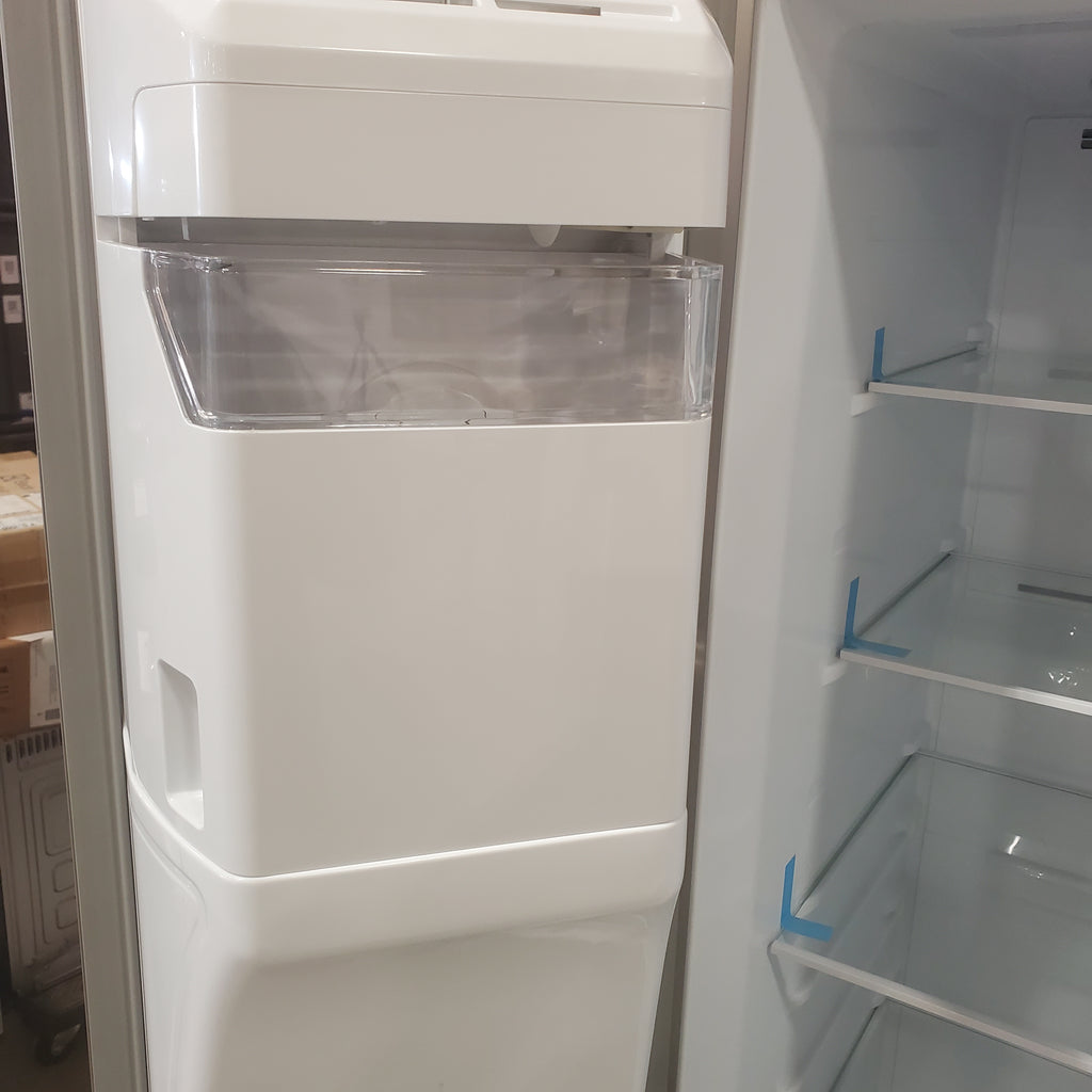 Hisense 29.1 cu. ft. Standard Depth Side by Side Refrigerator Stainless Steel 5SD267 - HRS290P5FSE - Scratch & Dent (Minor)