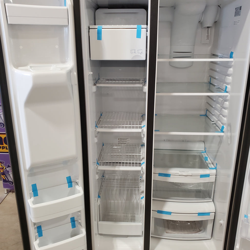 Pictures of GE 25.3 Cu. Ft. Side-By-Side Refrigerator in Fingerprint Resistant Stainless Steel GSS25GYPFS - Scratch & Dent (Minor) - Neu Appliance Outlet - Discount Appliance Outlet in Austin, Tx
