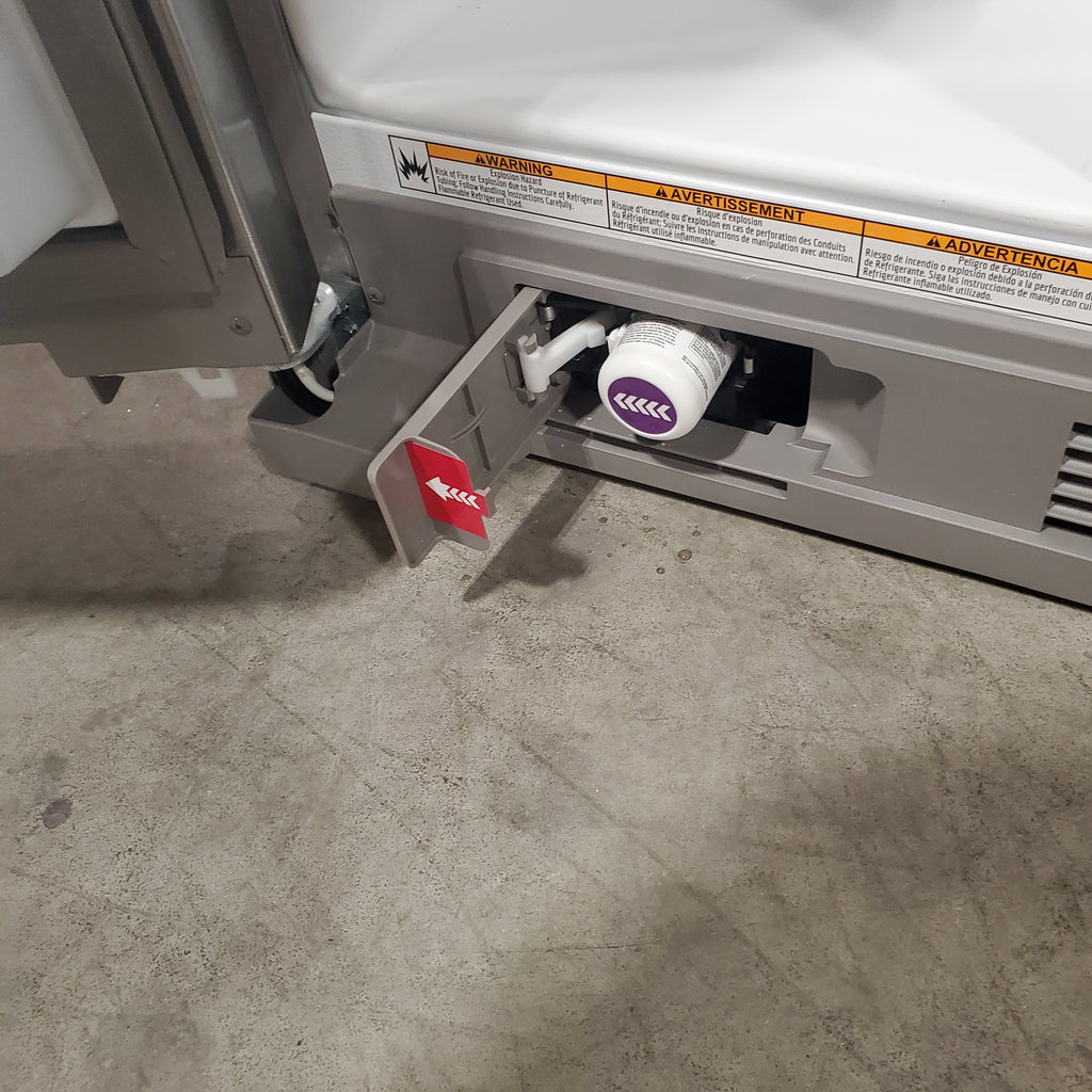 Pictures of Whirlpool 24 cu ft Capacity Side By Side Refrigerator with Ice and Water Dispenser in Fingerprint Resistant Stainless Steel 22SD022 - WRS315SDHZ - Scratch & Dent (Minor) - Neu Appliance Outlet - Discount Appliance Outlet in Austin, Tx