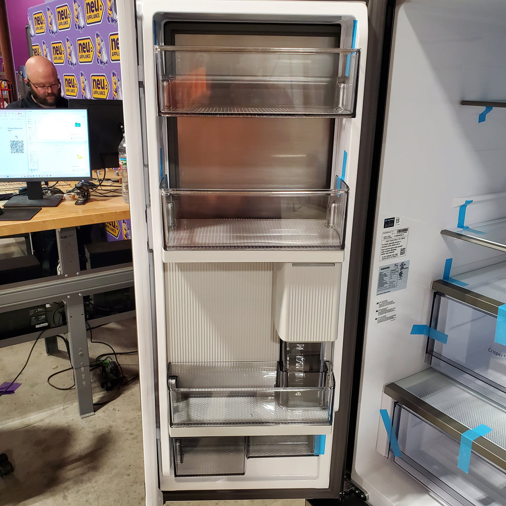 Samsung Bespoke 3-Door French Door Refrigerator (30 cu. ft.) with Beverage Center™ in Stainless Steel with Auto Fill Water Pitcher 3SD738 - RF30BB6600QL - Scratch & Dent (Minor)