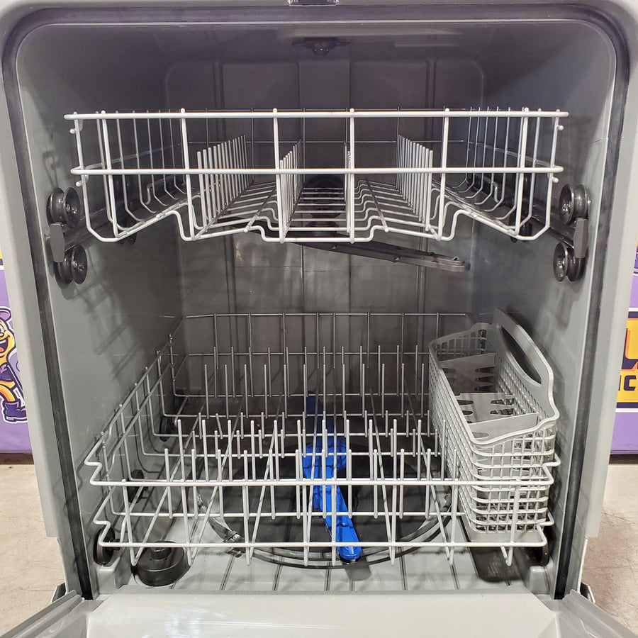 Frigidaire 24 In. in. Front Control Built-In Tall Tub Dishwasher in White with 3-Cycles, 55 dBA 20534SD696 - FFCD2413UW - Scratch & Dent (Moderate)