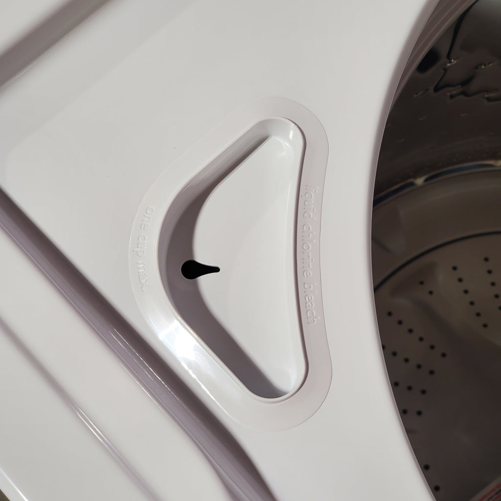 Pictures of Maytag Top Load 3.8 cu. ft. Washer with Deep Fill and Quick Wash Cycle MVW4005SW - Open Box - Neu Appliance Outlet - Discount Appliance Outlet in Austin, Tx