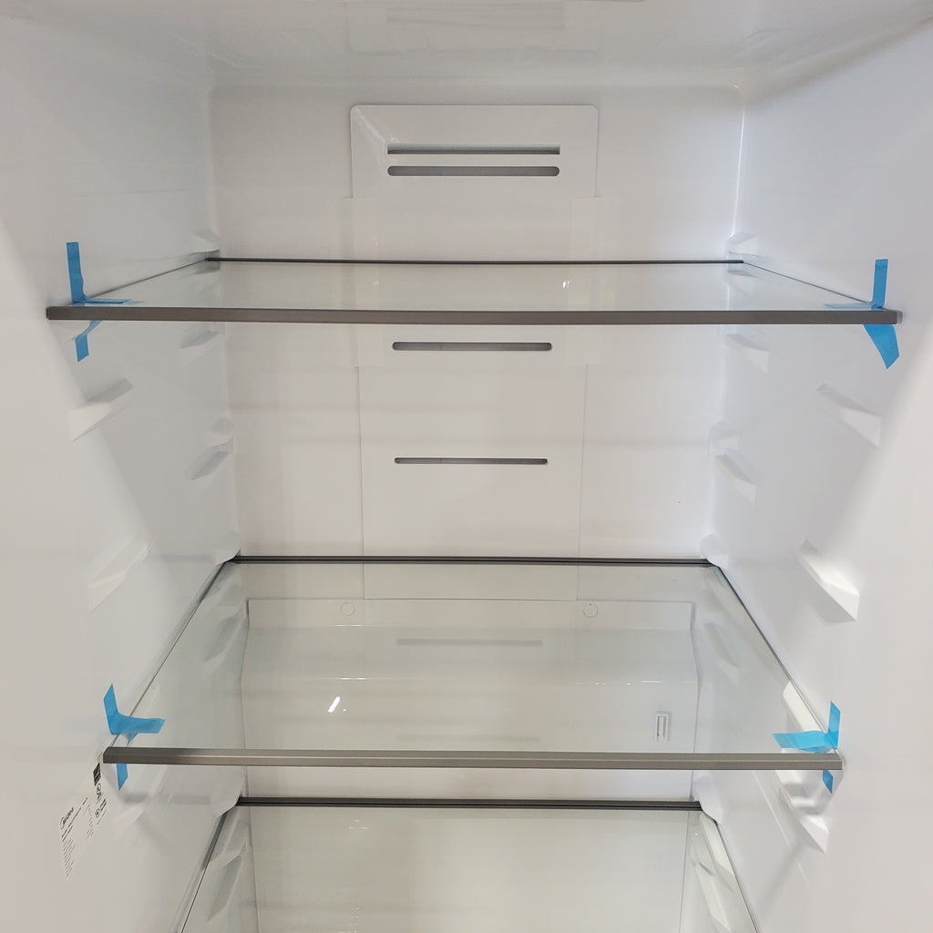 Midea 21 cu. ft. Convertible Upright Freezer in White 3SD775 - MRU21F5BWW - Open Box