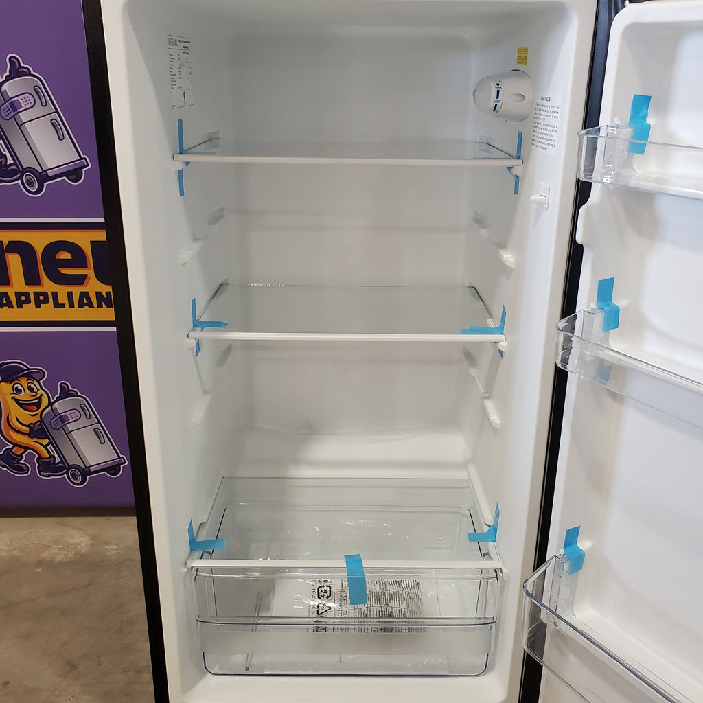 Pictures of Vissani 7.1 cu. ft. Top Freezer Refrigerator with Adjustable Shelf in Stainless Steel MDFF7SS - Scratch & Dent (Minor) - Neu Appliance Outlet - Discount Appliance Outlet in Austin, Tx