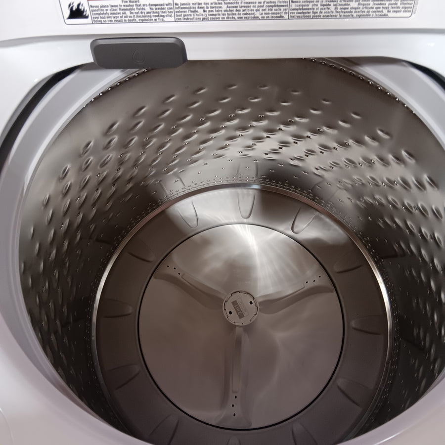 Whirlpool Top Load 4.7 Cu. Ft. Washer in White with 2-in-1 Removable Agitator WTW5057LW - Scratch & Dent - Minor and Whirlpool 7.0 cu. ft. Electric Dryer with Hamper Door 16247 - WED5010LW - Open Box