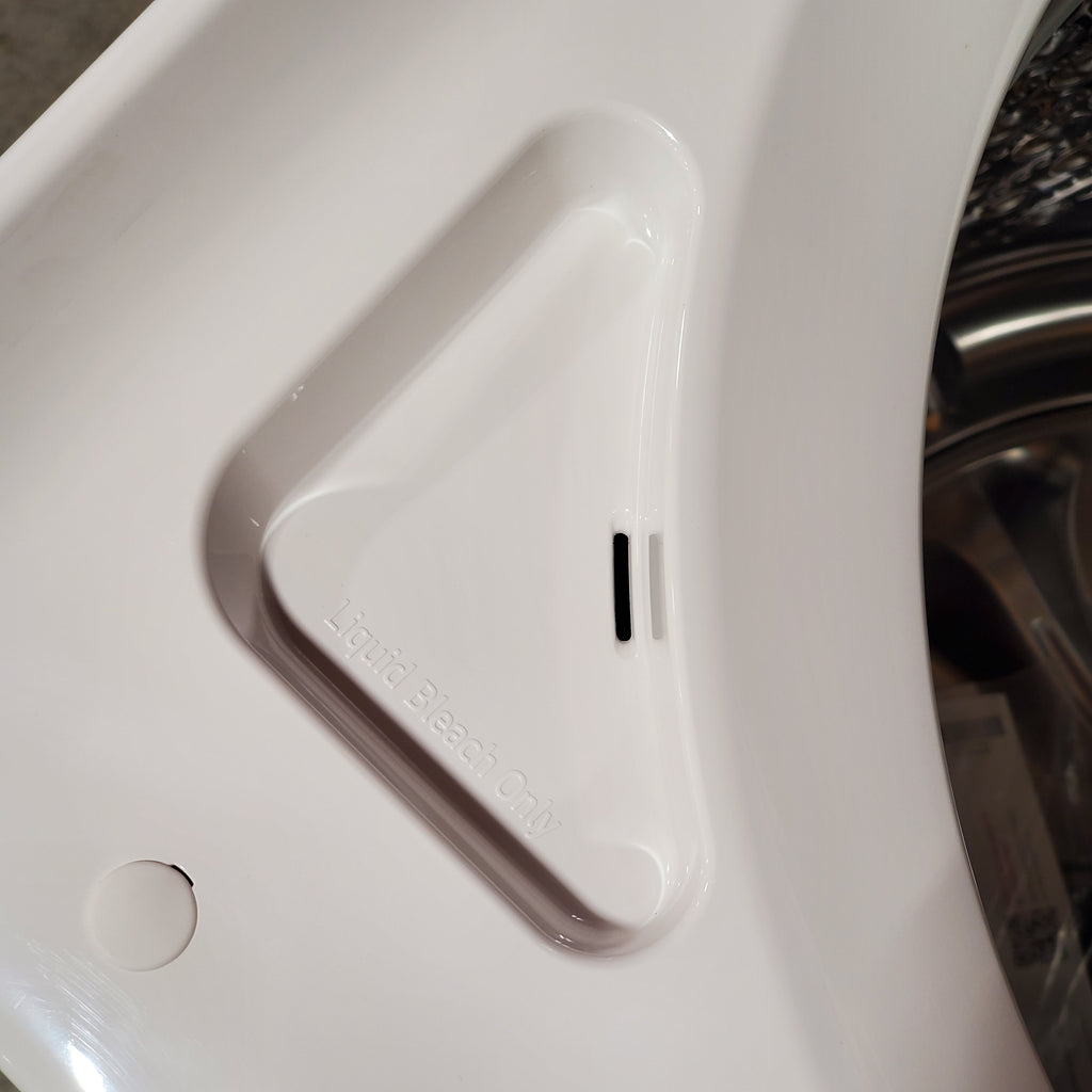 LG 5.5 cu. ft. Mega Capacity Top Load Washer with Impeller in Alpine White WT8400CW - Open Box and LG Energy Star Certified 7.3 cu. ft. Ultra Large Capacity Rear Control Electric Dryer with LG EasyLoad™ Door and AI Sensing 16069 - DLE8400WE - New in Box