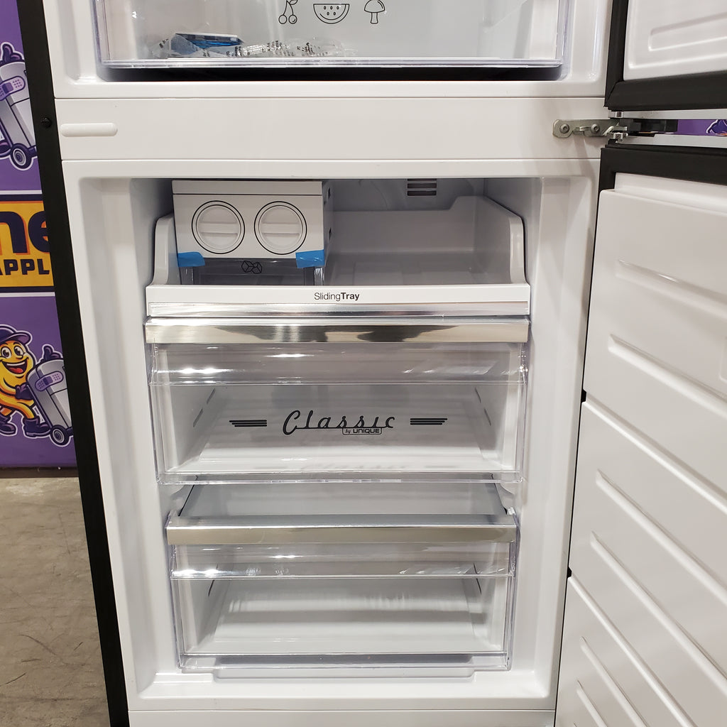 UNIQUE Classic Retro 12-cu ft Counter-Depth 24-in Wide Bottom-Freezer Refrigerator Matte Black 25138SD749 - UGP-340L MB AC - Scratch & Dent (Minor)