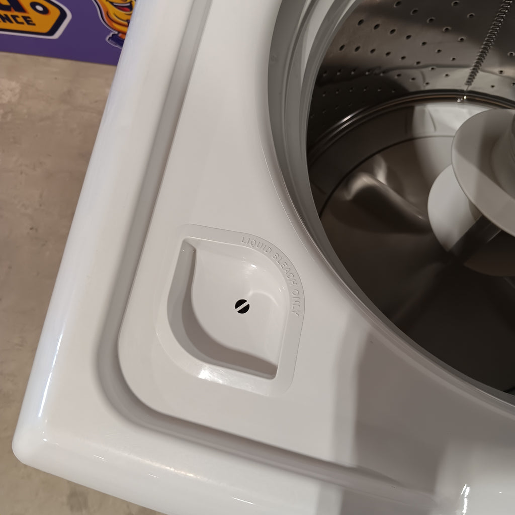 Pictures of Hotpoint White Top Load 3.8 Cu. Ft. Washer with Stainless Steel Basket and Heavy Duty Agitator HTW240ASKWS - Certified Refurbished - Neu Appliance Outlet - Discount Appliance Outlet in Austin, Tx