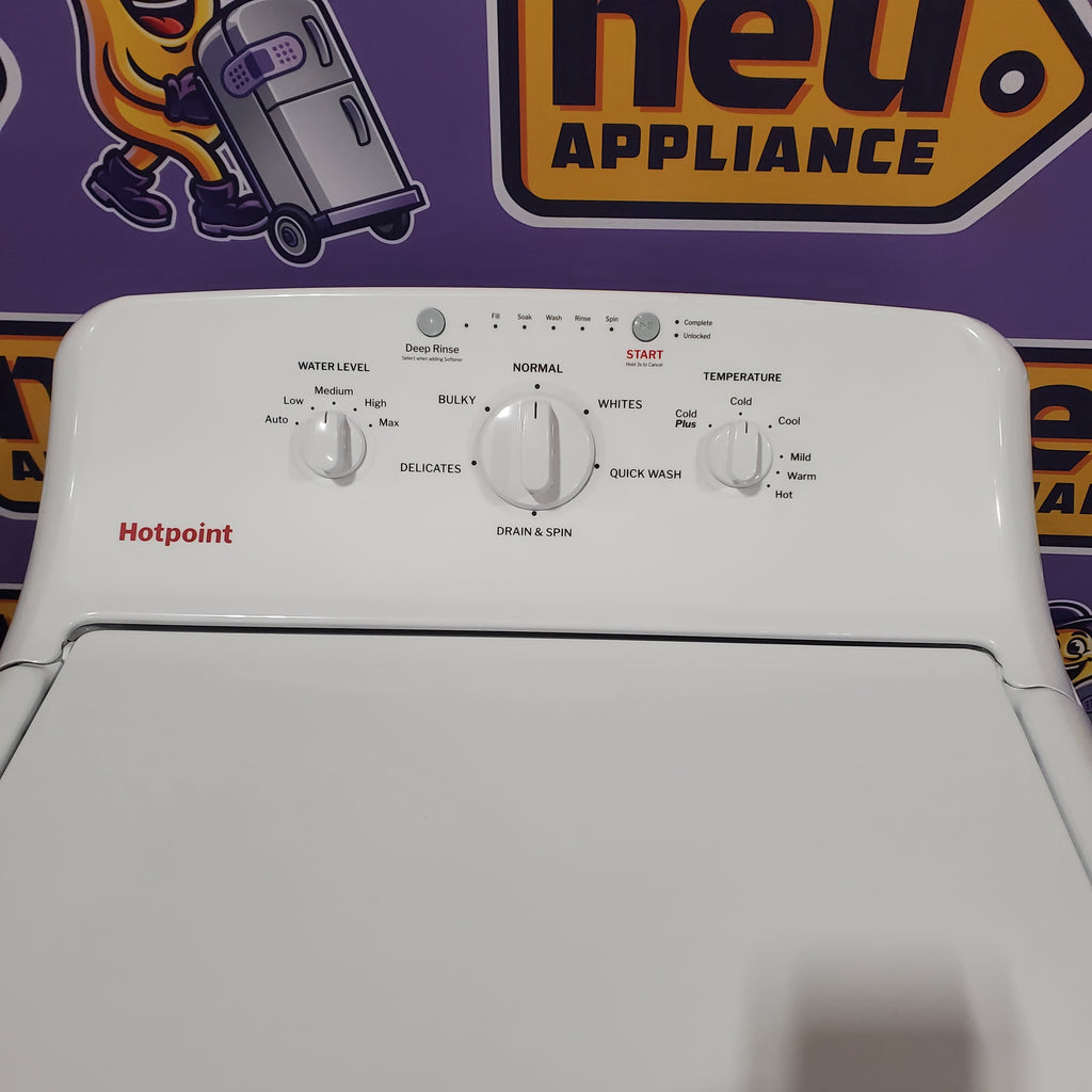 Pictures of Hotpoint® 4.0 cu. ft. Capacity Washer with Cold Plus and Water Level Control HTW265ASWWW - Scratch & Dent (Minor) and Hotpoint® 6.2 cu. ft. vented Electric Dryer with Auto Dry 16138 - HTX26EASWWW - Scratch & Dent (Moderate) - Neu Appliance Outlet - Discount Appliance Outlet in Austin, Tx