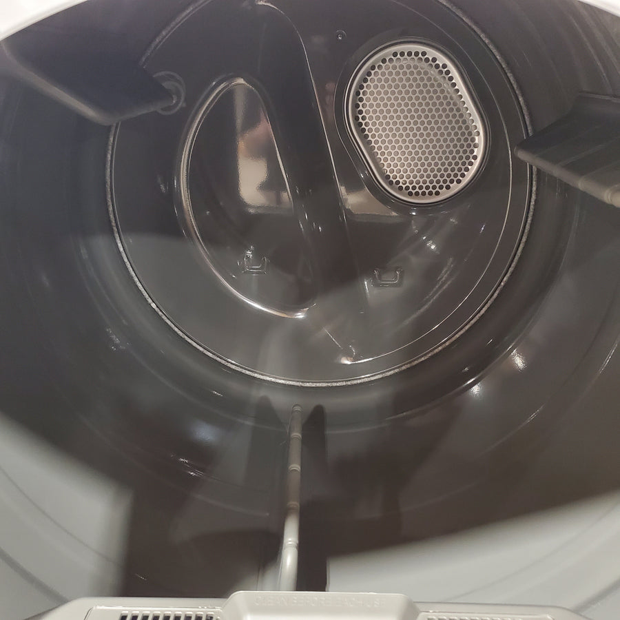 Samsung White Smart Electric 7.4 Cu. Ft. Dryer with Sensor Dry and Steam Sanitize+ 22131SD75 - DVE52A5500W - Open Box