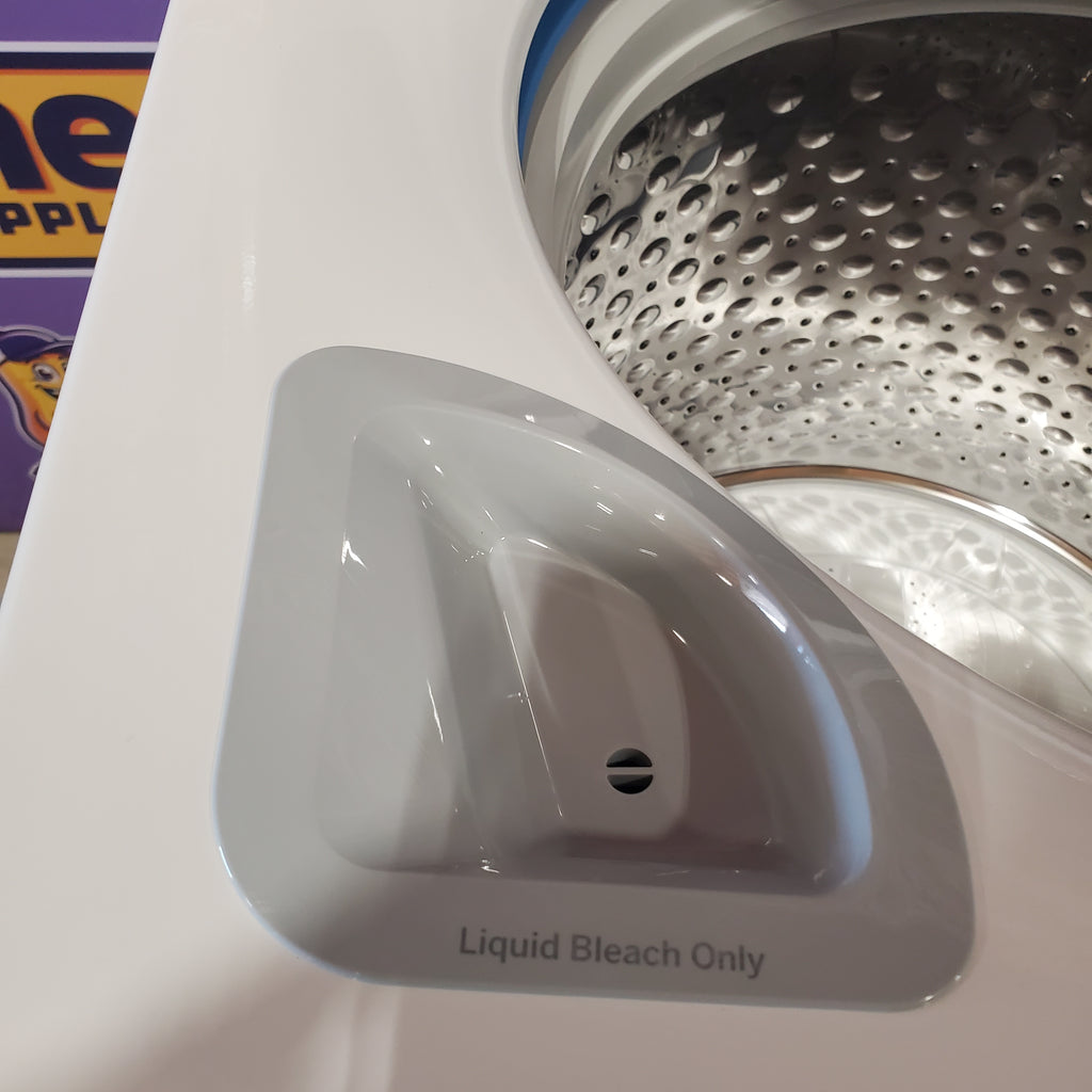 GE Profile 5.0 cu. ft. High-Efficiency Smart Top Load Washer in White with Microban Technology PTW600BSRWS - Scratch & Dent (Minor) and GE Profile 7.4 cu. ft. Capacity Electric Dryer with Sanitize Cycle and Sensor Dry 16052 - PTD60EBSRWS - New in Box